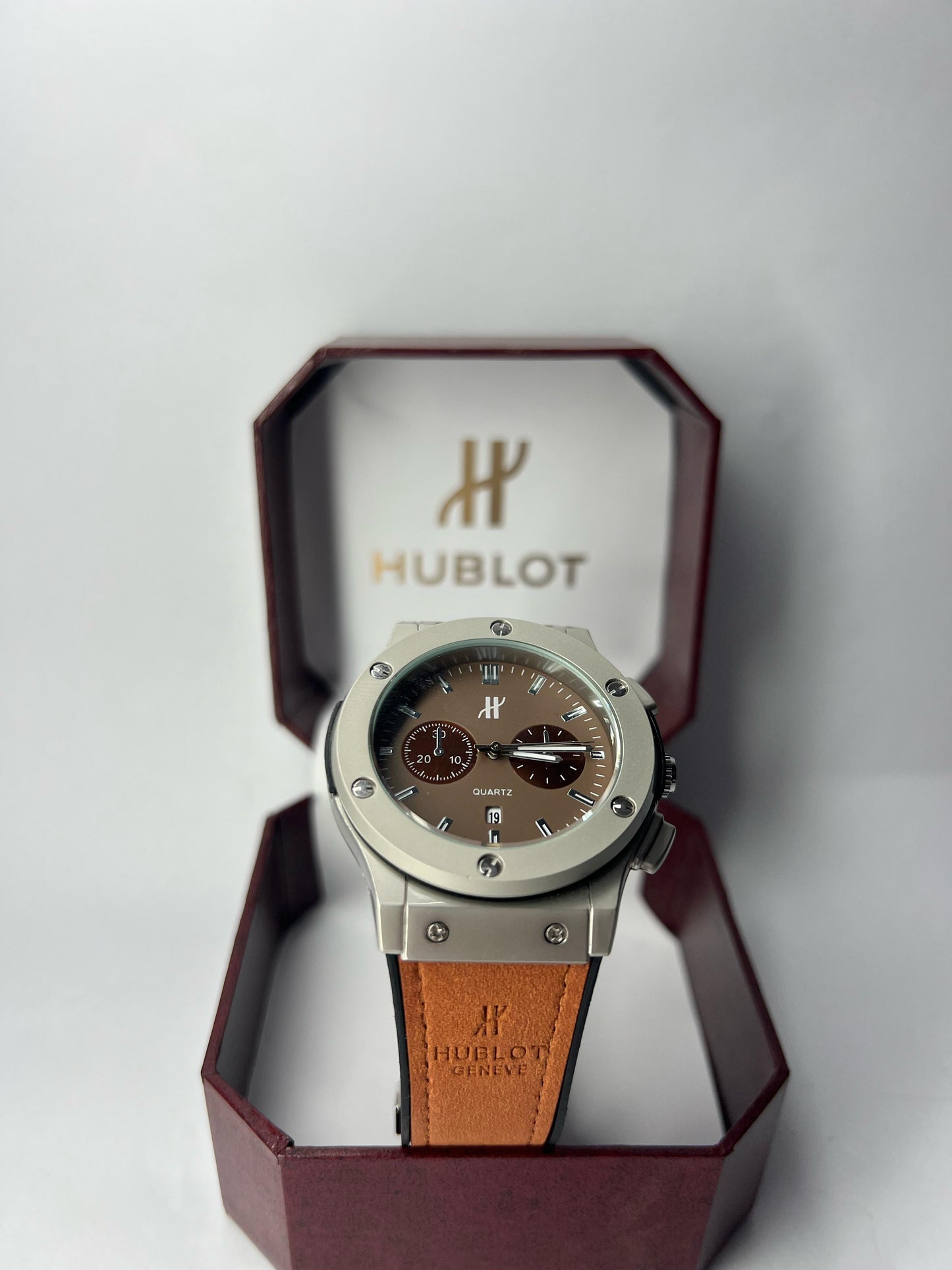 HUBLOT CLASSIC FUSION LIMITED EDITION WATCH