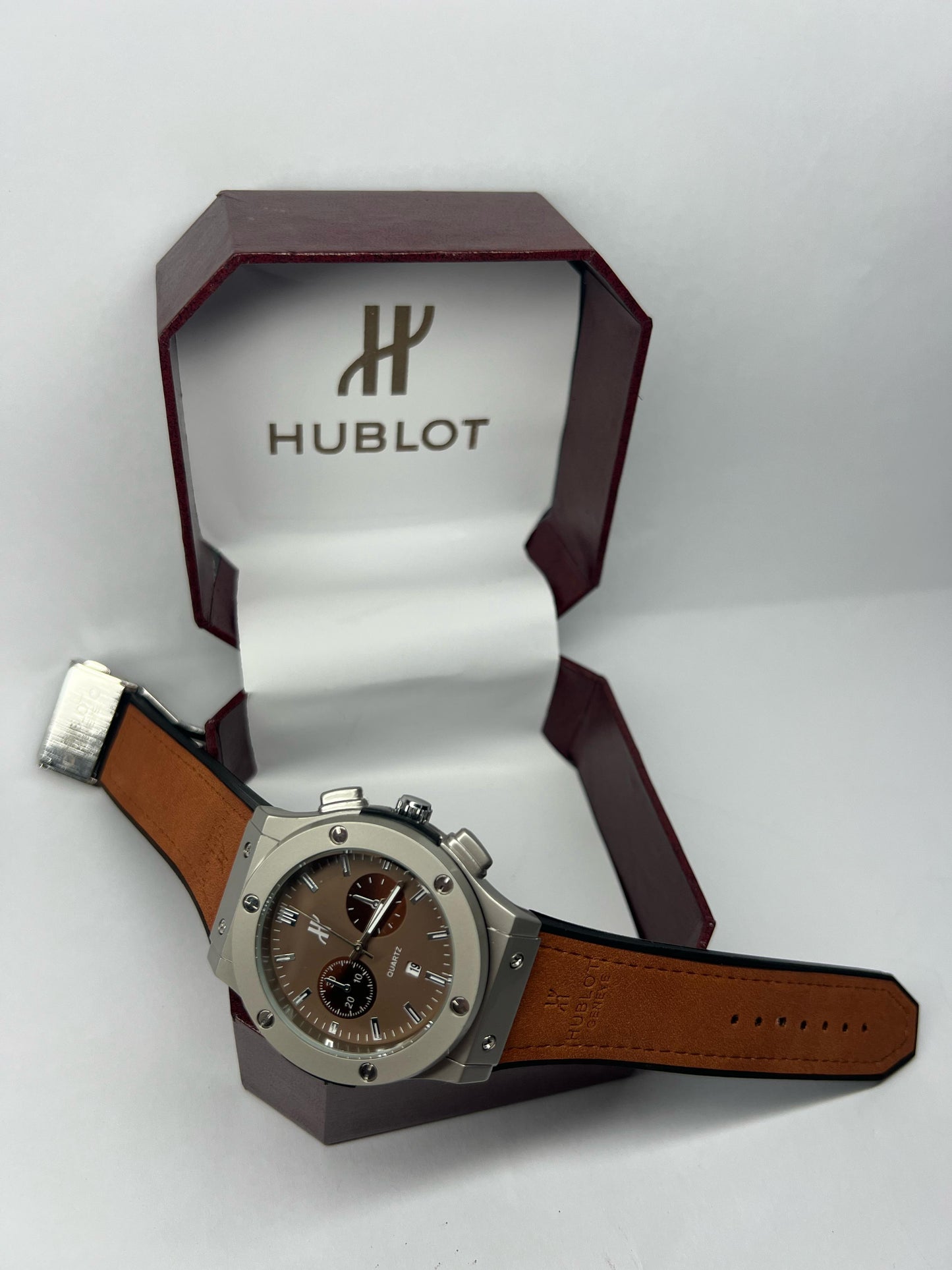 HUBLOT CLASSIC FUSION LIMITED EDITION WATCH